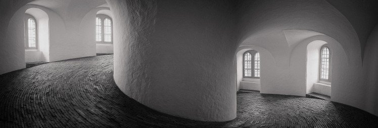 inside-the-round-tower-copenhagen_11237983176_o