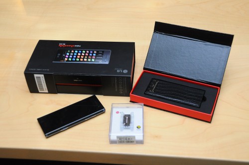 10 當日大會送給blogger們的電話kit連contest kit usb。
